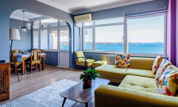 Kabatas Apartamento | Bosphorus View Flat 5 min to Istiklal Street