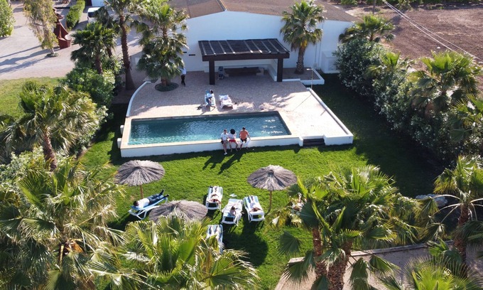 Caleta de Fuste Casa | Masia Botargo. 9 hab, 8 baños, piscina, porche