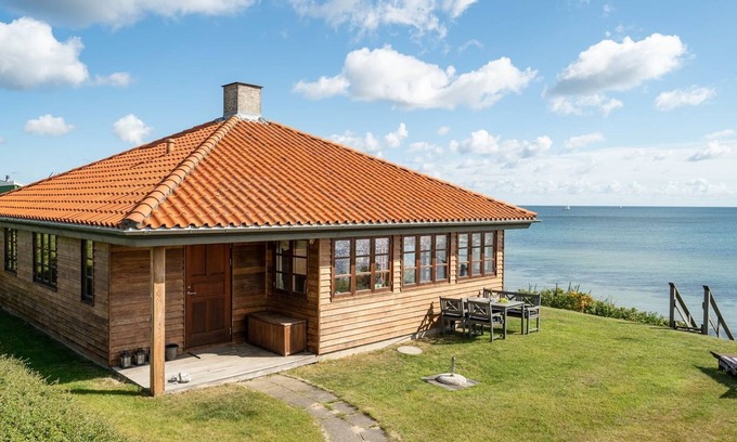 Ullerslev Casa | "Botmar" - 10m from the sea by Interhome