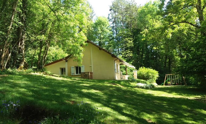 Bouilland Casa | Bouilland - Independent house in wooded property of 6500 m² - France