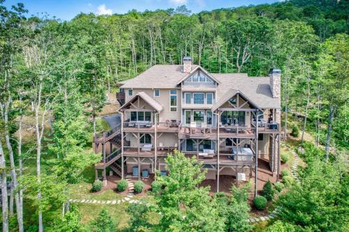 Banner Elk Casa | Boulder Creek at Eagles Nest
