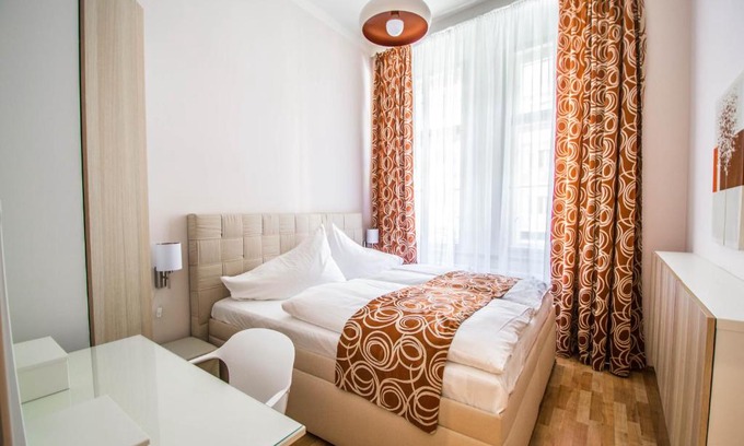 Nove Mesto Apartamento | Bourgeois Apartment in Cultural Heritage Building by Ruterra