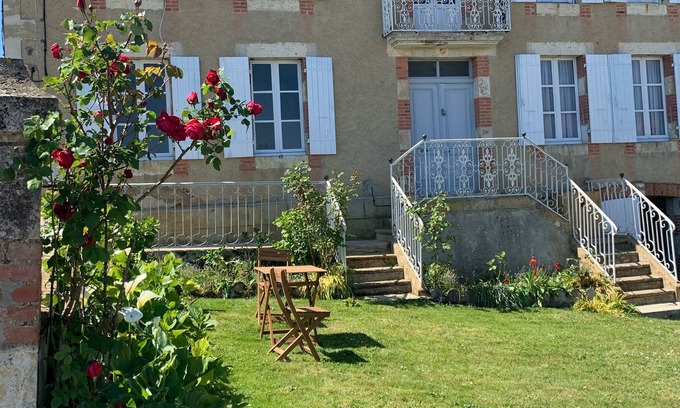 Castillon-Debats Casa | Bourgeois house in a quiet and relaxing Gascon village