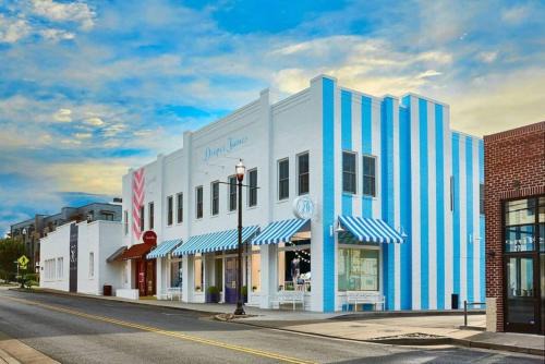 12 South Casa | Boutique Condo In The Heart Of Dynamic 12 South