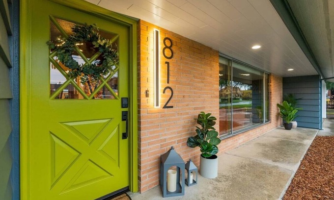 Newberg Casa | Boutique Home Nestled in Downtown Newberg