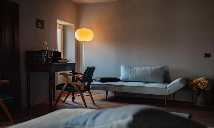 Neive Cama Y Desayuno | Boutique Hotel Al Palazzo Rosso