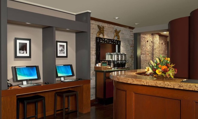 South Beach Hotel | Boutique Hotel Suite with Stunning Scenic Bay Views in San Francisco