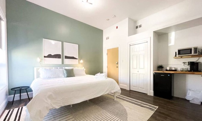 Thunder Bay Apartamento | Boutique Hotel - Suite #9 King