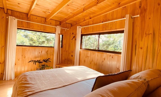 El Quisco Hotel | Loft boutique en medio del bosque con tinaja privada e ilimitada en Algarrobo