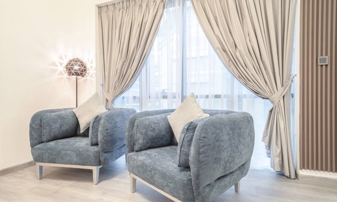 Barsha Heights Apartamento | 4 Bed-De Lujo-Apartamento-Baño en la habitacion
