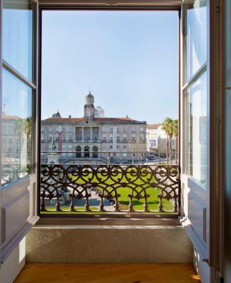Sao Nicolau Apartamento | BOUTiQUE Rentals- THE MiRaDOURO Ribeira Apartment