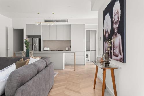 Camberwell Casa | Boutique Stays - Milk & Honey
