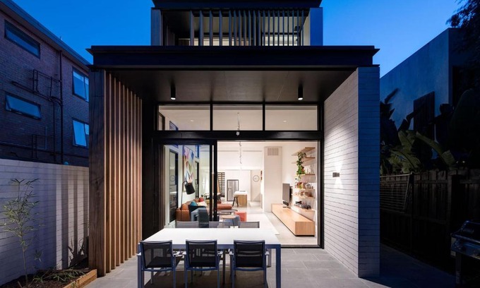 Abbotsford Casa | Boutique Stays - Woodfin House