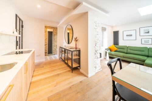 Westport Casa | Boutique Townhouse