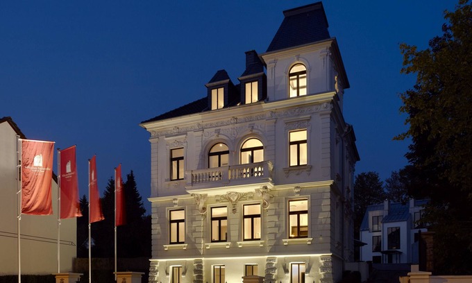 Altstadt I Hotel | Boutique Hotel Villa am Ruhrufer Golf & Spa