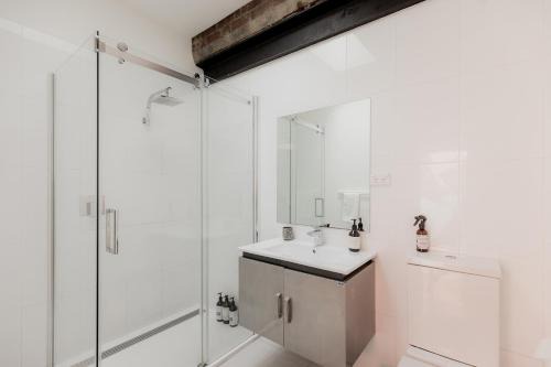 West Hobart Apartamento | Boutique Warehouse living in West Hobart