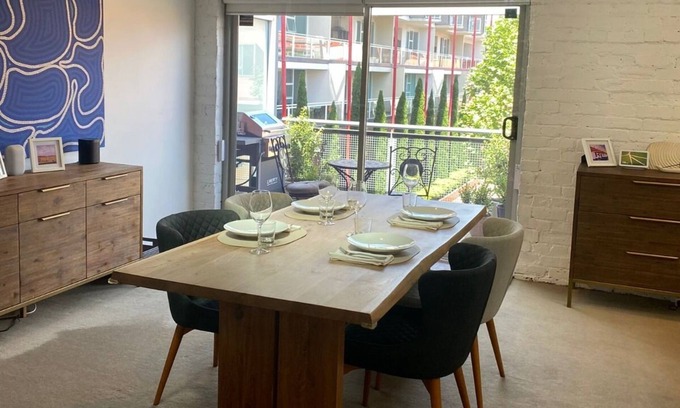 Sullivan's Cove Apartamento | Boxwood IXL Lux Hobart Waterfront Entire Loft in Hobart, Australia