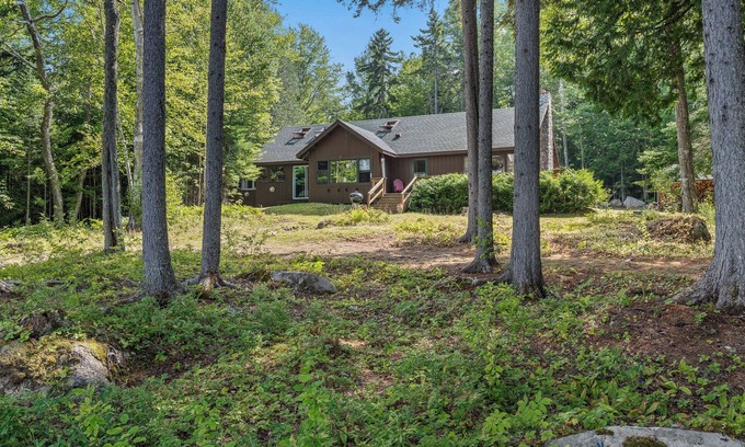 Rangeley Casa | Boyd - Casa rústica pero espaciosa en el lago Mooselookmeguntic