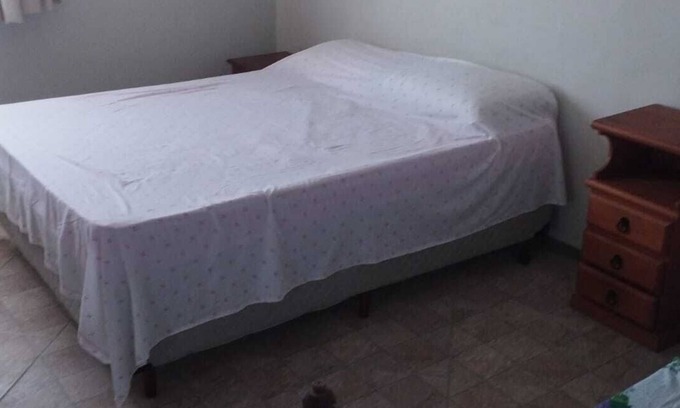 Sao Pedro da Aldeia Apartamento | Cozy one bedroom and living room apartment in Balneário São Pedro
