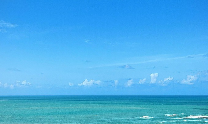 Candeias Apartamento | Beautiful and cozy flat. Complete and just 50 m from the beach
