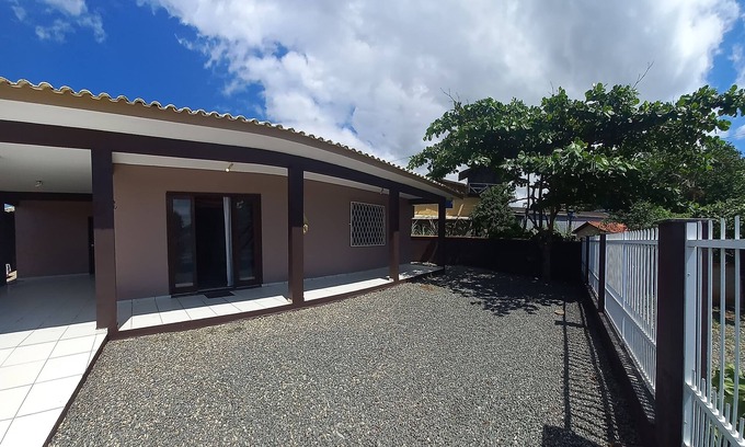 Barra Velha Casa | Barra Velha/Itajuba beach house, close to beaches and access to the island.