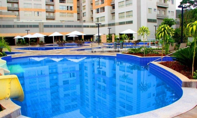 Pousada do Rio Quente Apartamento | Experimente o Park Veredas Flat - ao Lado do Hot Park com Vistas Para a Piscina