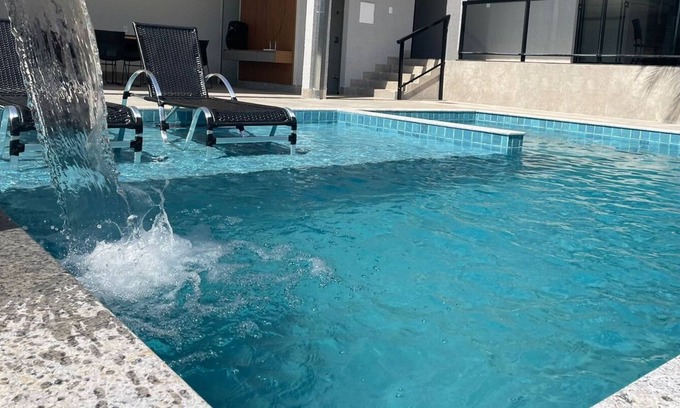 Portal das Aguas Quentes Casa | Desfrute de Momentos Inesquecíveis em Caldas Novas! Casa Aconchegante 3 Suites