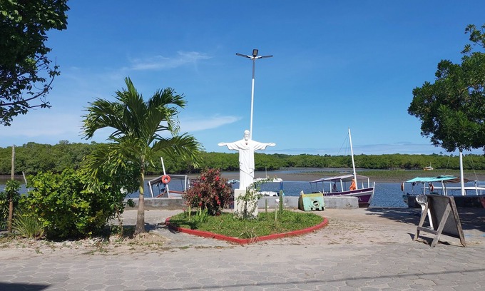 Vera Cruz Apartamento | Cozy apartment on Cacha Pregos beach, picturesque nature. Pets accepted size P