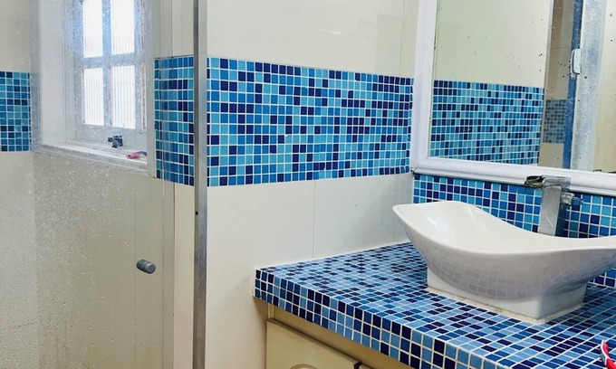 Vargem Grande Apartamento | Master suite with balcony. Recess of the pioneers.