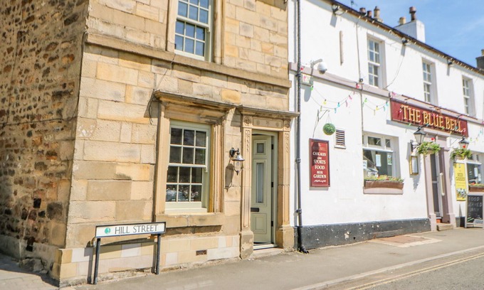 Corbridge Cabaña | BRAMWELL HOUSE, family friendly, with open fire in Corbridge