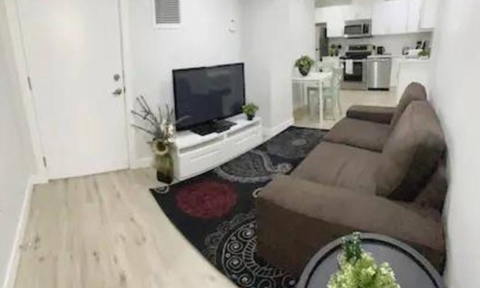 Northwest Edmonton Casa | Brand new 2-Bdrm Near Wesmount Mall