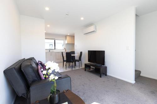Christchurch Casa | Brand new 2 bed ocean view!