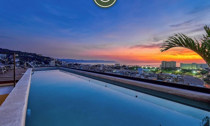 Lazaro Cardenas Apartamento | Brand New 2BR APT - Stunning Ocean & Sunset Views
