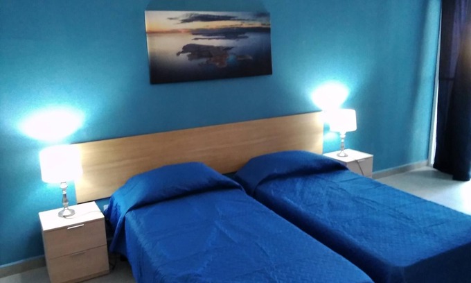 Qawra Apartamento | Brand new 3 bedroom apartment in most popular tourist resort