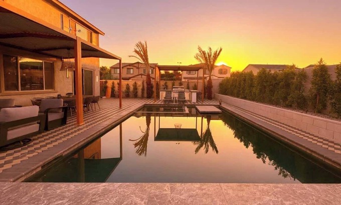 Coachella Casa | Brand NEW! 7 bedrooms! 10 beds! Villa Secreta