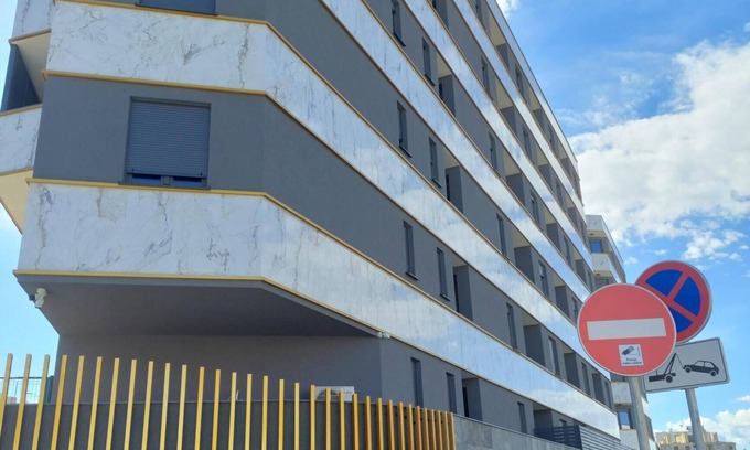 Mejasi Apartamento | Brand new apartment with garden and parking place