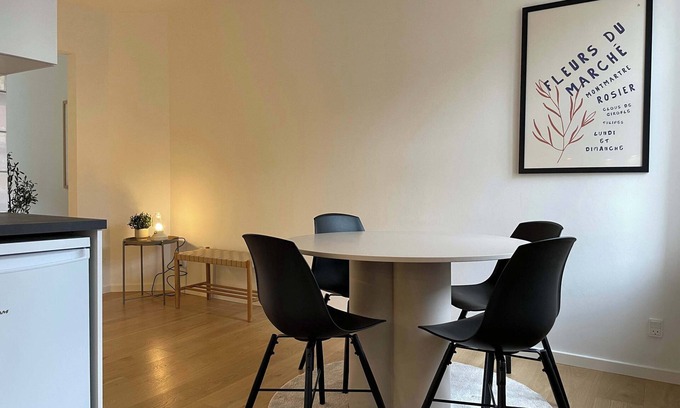 Norrebro Apartamento | Brand New Apt By the Lakes