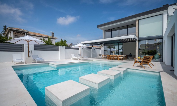 Fuengirola Villa | Casa de diseño a estrenar en Mijas