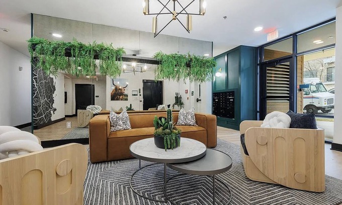 West Campus Condominio | Brand New Condo w Rooftop Terrace & Free Parking
