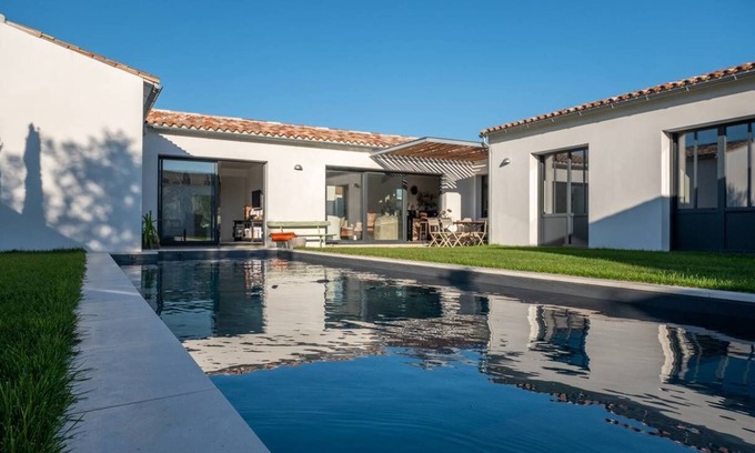 Sainte-Marie-de-Re Casa | Brand new family villa with heated pool
