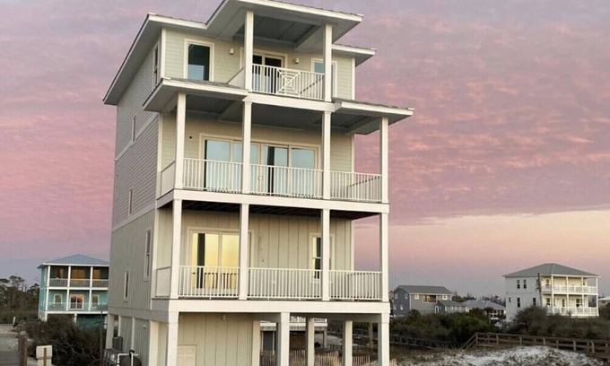 Port St. Joe Casa | Brand NEW Gulf Front w/Pool, elevator, 6 bdrm, North Cape San Blas!