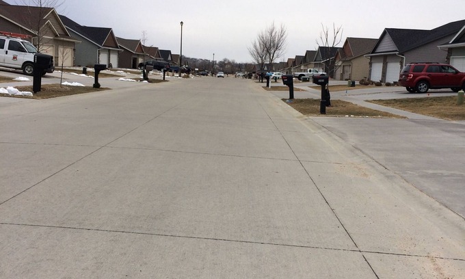 Cedar Rapids - Iowa City Casa | Nuevo hogar y nuevas calles para viajeros