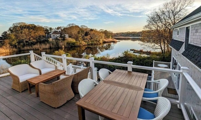 Hyannis Casa | Brand new home for 2025! Luxury designer Cape Cod rental. RPMS141