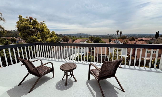 Tierrasanta Casa | Brand New Home in the heart of San Diego