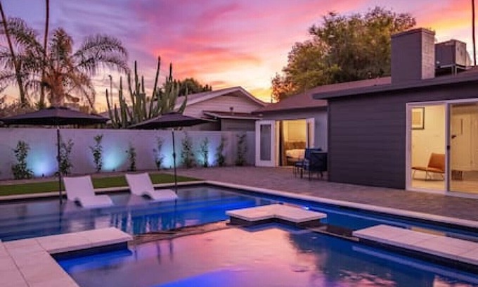 Peaceful Valley Casa | Brand New Hot Tub & Heated Pool, Perfect Location