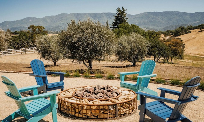 Santa Ynez Casa | Brand new house with gorgeous views