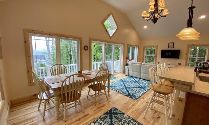 Gilford Chalet De Esquí | Brand New Lake-House Chalet/Lake Views/Best Location For All of NH-Lakes Region
