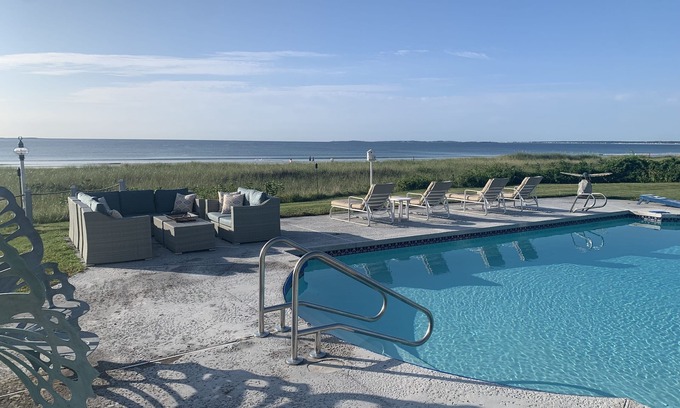 Old Orchard Beach Casa | Brand New Luxury Beach House in OOB. Steps to Beach and Pool! Available 6/28/24