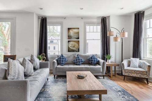 Edgehill Casa | Brand New Luxury Home near Downtown