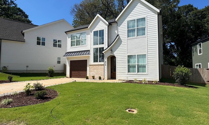 Enderly Park Casa | Brand New Luxury Home 4BR/3BA Minutes to Uptown